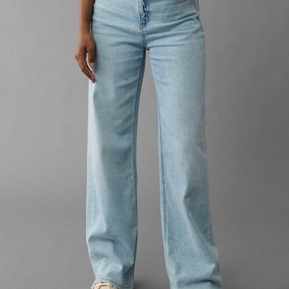 American Eagle Outfitters Light Blue Wide Leg Jeans